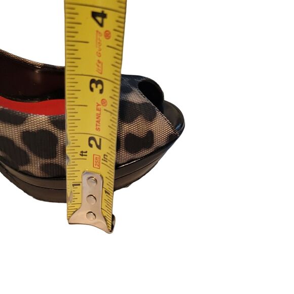 NEW Moda Spana Heels Peep Toe Sz 7.5‎ Animal Print Black Tan Shoes Classic Sexy - Picture 9 of 10